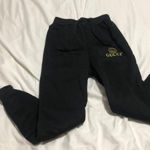 Gucci print black sweatpants